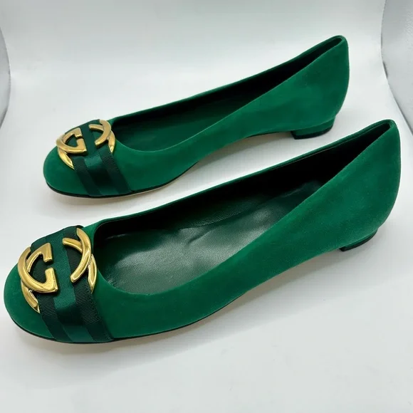 NEW Gucci Emerald Green Flats with Gold Detail WITH BOX AND DUSTBAGS - Picture 7 of 11